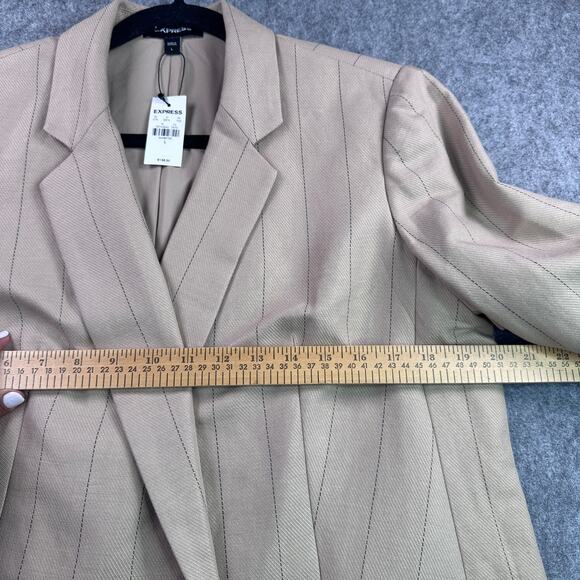 Express Women's Tan/Black Pinstripe Double Breasted Long Sleeve Blazer - Picture 7 of 7